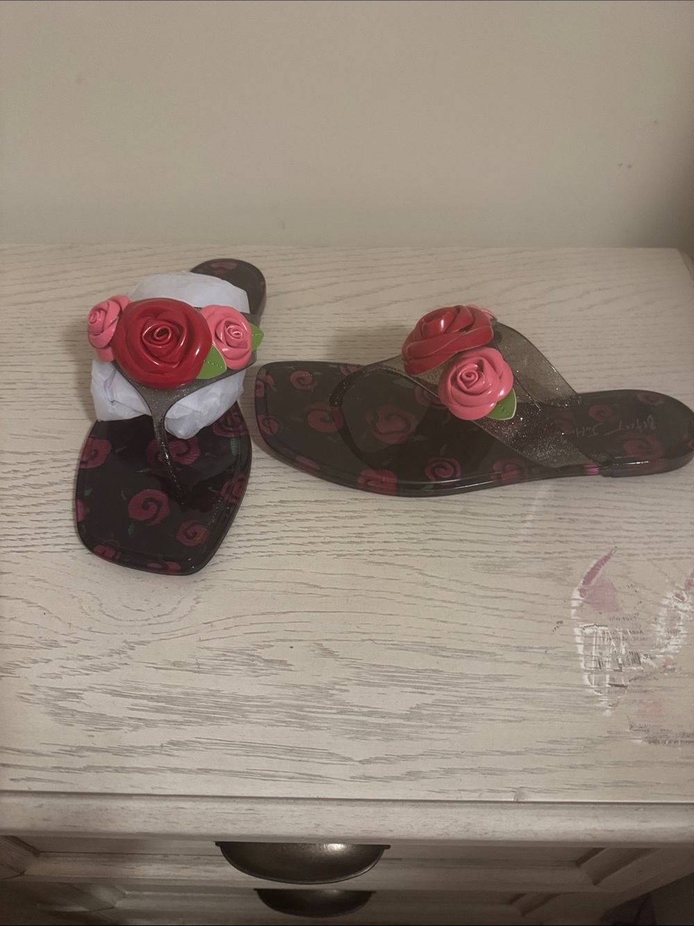 Women's Floral Rose Jelly Sandals - Pink/Red